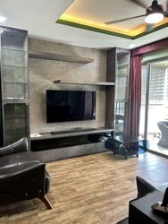 A Treasure Trove (D19), Condominium #558483571